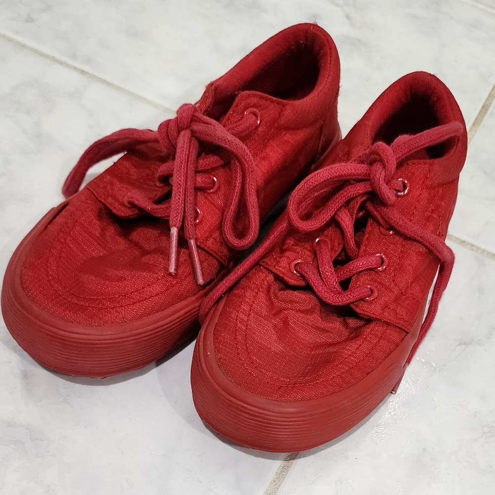 Polo Ralph Lauren kids shoes in size 13.5 (Red)